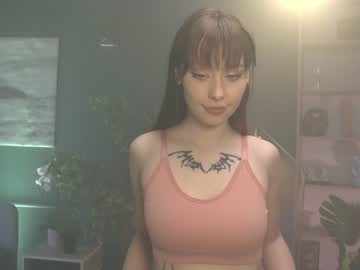 webcam girl ella_knockers_xl live cam image #1823144