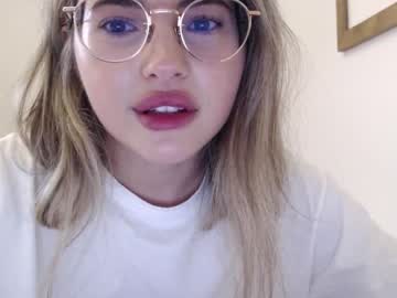 webcam girl playnofuckinggames live cam image #196439
