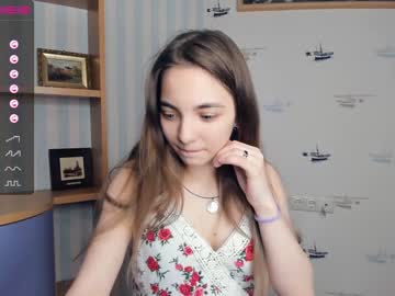 webcam girl shy_media live cam image #4430481