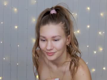 webcam girl teonasafina__ live cam image #3468832