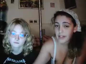 webcam couple sleepingbeauty37 live cam image #2440067