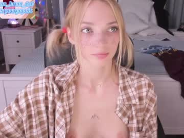 webcam girl melissaallens live cam image #57084