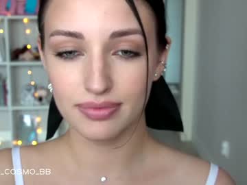 webcam girl cosmo_bb live cam image #4745951