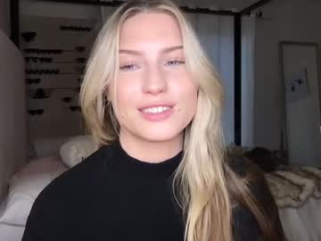 webcam girl thezabrina live cam image #3856032