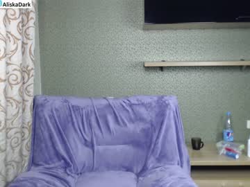webcam girl aliska_dark live cam image #837991