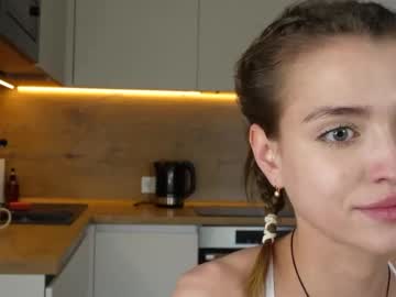 webcam girl piranha_69 live cam image #7007407