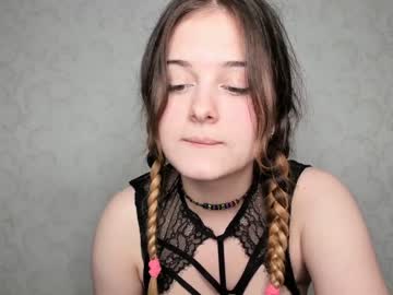 webcam girl oladushek18 live cam image #3193635