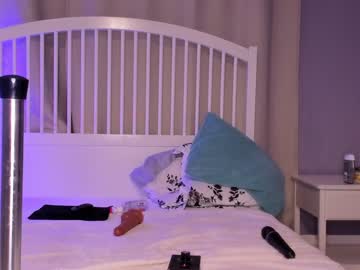 webcam girl sweetgirlandbigcock live cam image #567192