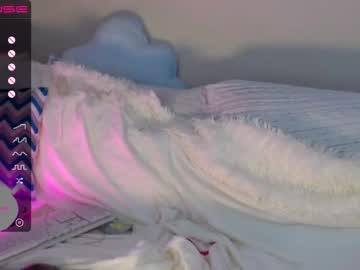 webcam girl cute_shine_girl live cam image #4073012
