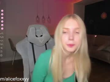 webcam girl oh_honey_ live cam image #5285948