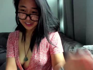 webcam girl naughtynerdygirl live cam image #5491602