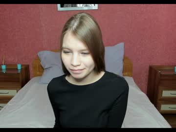 webcam girl cute_kitty_cute live cam image #1391588