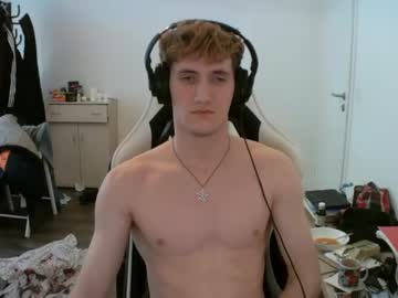 webcam man hotguy_228041 live cam image #7080428