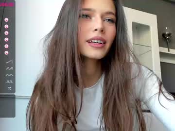 webcam girl isia_slay live cam image #3243718