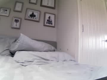 webcam girl kinessaa live cam image #1845609