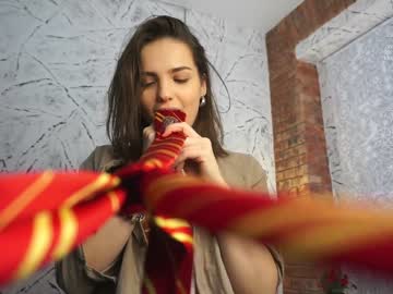webcam couple emiliacourtney live cam image #5846019