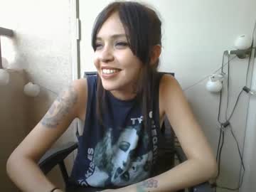 webcam girl averiecherry live cam image #4953578