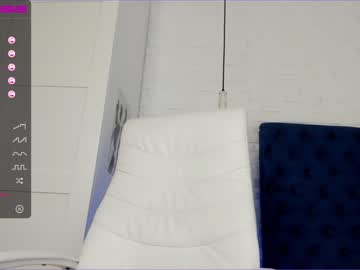 webcam girl hee_jin live cam image #1046017