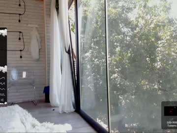 webcam girl sassyt33n live cam image #2297063