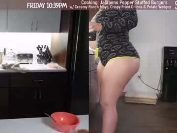 webcam girl milavalentinax live cam image #3957777