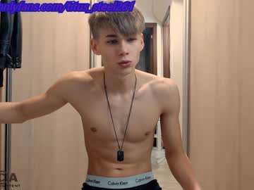 webcam man titus_steel261 live cam image #600191