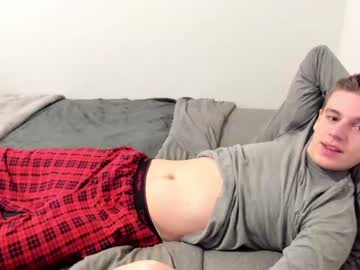 webcam man collegeboiaz live cam image #6550593