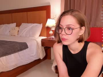 webcam couple maypeach live cam image #5914493
