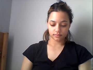 webcam girl lonelygirl__ live cam image #1200430