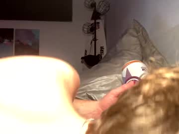 webcam man supbustyy live cam image #458508
