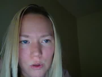 webcam girl inkedmaskedgirl live cam image #6215352