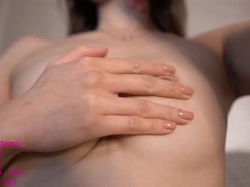 webcam girl lindamei live cam image #3296419