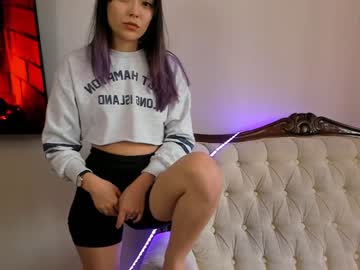 webcam girl aina_kun live cam image #1240269