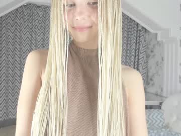 webcam girl infinite_reality live cam image #1869762