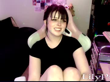 webcam girl lilypixel live cam image #5495772