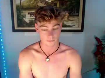 webcam man whiteboyinasia live cam image #6383627