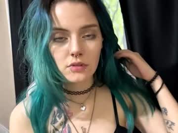 webcam girl velvet_twist_drip_meow_ live cam image #7122306