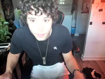 webcam man bashful4200 live cam image #2567127