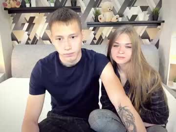 webcam couple casey_and_tommy live cam image #2182557