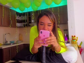 webcam tranny nikky_bela live cam image #1407619