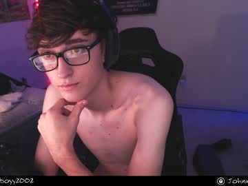 webcam man 18yrboyhot live cam image #1555344