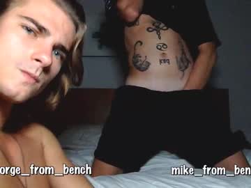 webcam man guys_from_the_bench live cam image #3530786