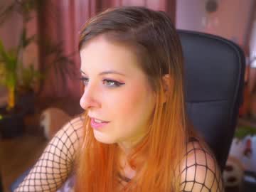 webcam girl juicyandthepussyblvd live cam image #3758425