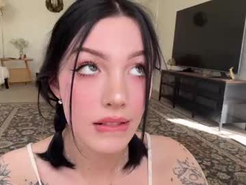 webcam tranny evelynforever live cam image #5774694