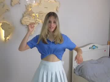 webcam girl maureencantrell live cam image #7031221
