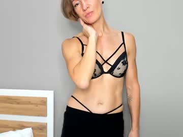 webcam girl dorothy_meyer live cam image #4893734