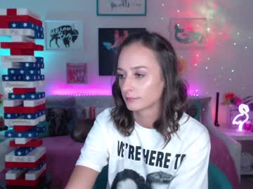 webcam girl holihurricane live cam image #4559076