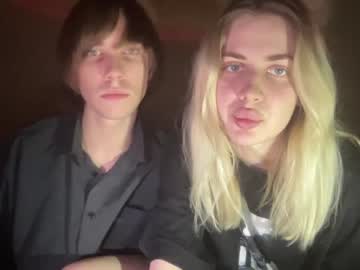 webcam couple newfaceinhell33 live cam image #5487435