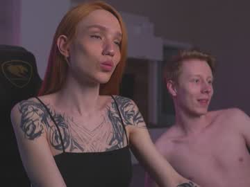 webcam tranny twiinkie_pie live cam image #3315926
