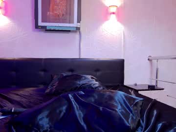 webcam girl immature_babyy live cam image #1240875