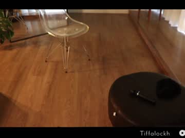webcam girl tifalock_ live cam image #2054311